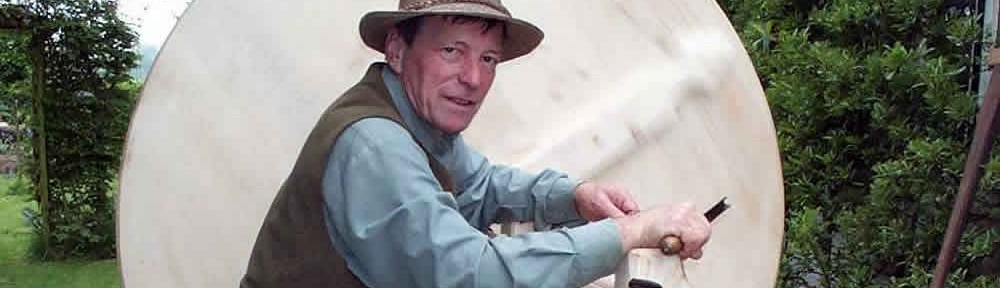STUART KING WITH LEONARD'S LATHE - Copy